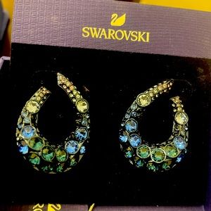 Swarovski spectacular earrings